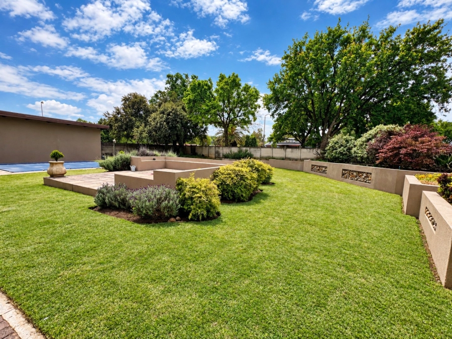 5 Bedroom Property for Sale in Sasolburg Ext 23 Free State